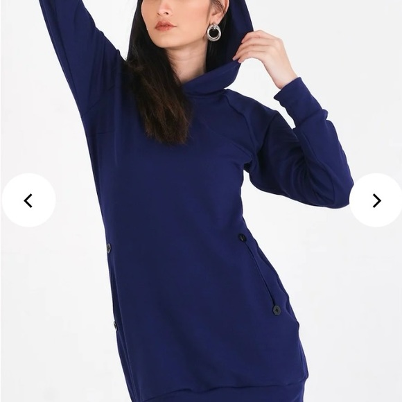 Dress - Picture 5 of 6